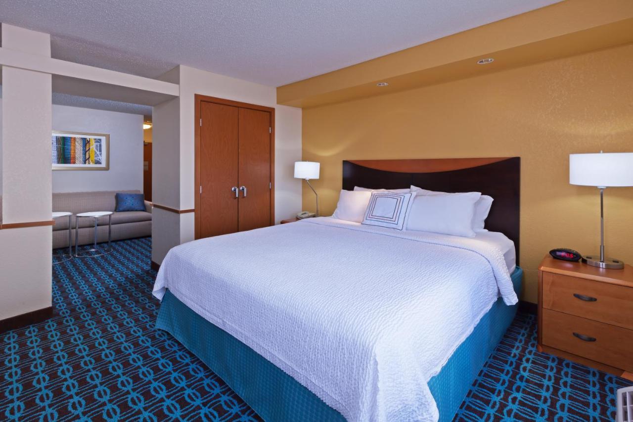 Fairfield Inn & Suites Houston Intercontinental Airport Exterior photo