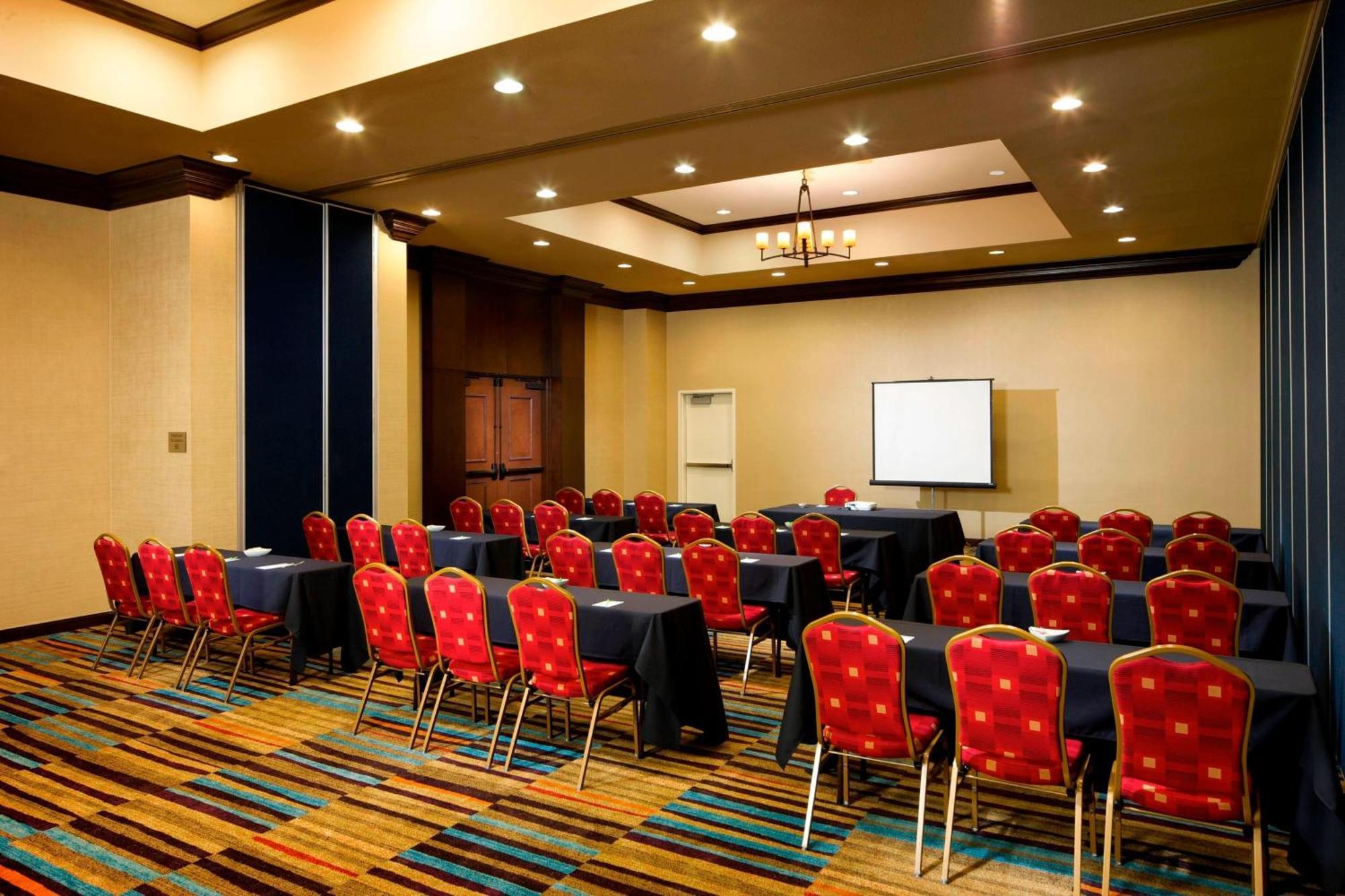 Fairfield Inn & Suites Houston Intercontinental Airport Exterior photo